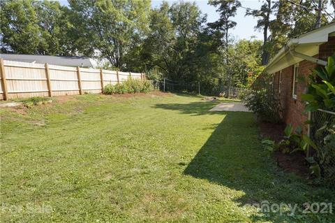34 Chapel View Dr, Clyde, NC 28721 photo 32