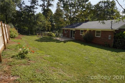 34 Chapel View Dr, Clyde, NC 28721 photo 34