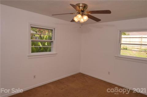 34 Chapel View Dr, Clyde, NC 28721 photo 17