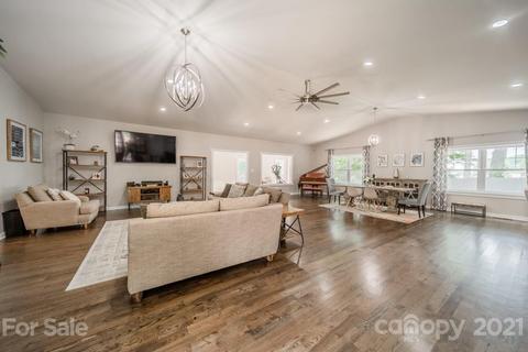 19533 Bustle Rd, Cornelius, NC 28031 photo 7