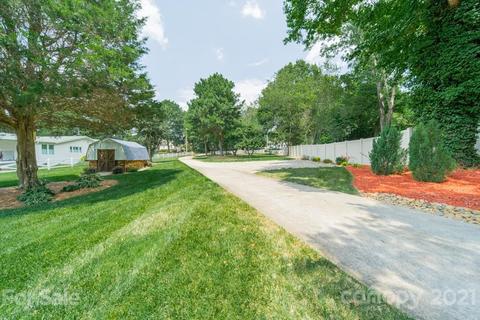 19533 Bustle Rd, Cornelius, NC 28031 photo 3