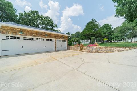 19533 Bustle Rd, Cornelius, NC 28031 photo 6