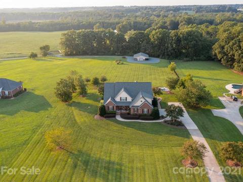 2820 Lathan Rd, Monroe, NC 28112 photo 1