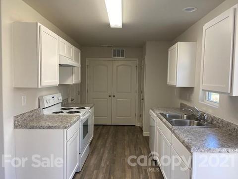 486 Cornwall Dr, Salisbury, NC 28147 photo 7