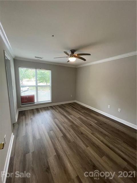 1102 Torrence Cir, Davidson, NC 28036 photo 13