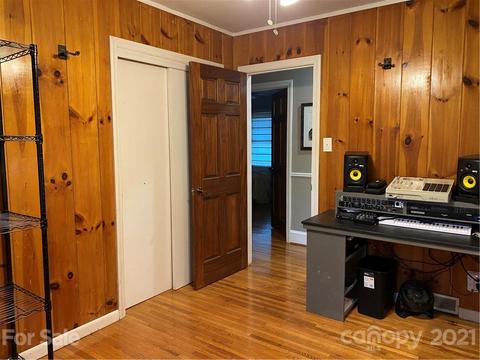 501 Bartling Rd, Charlotte, NC 28209 photo 41