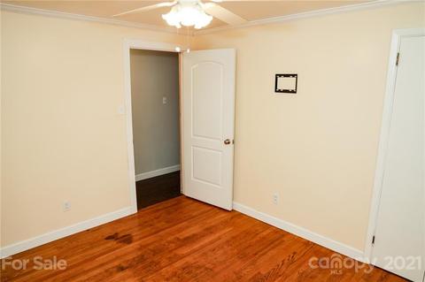 5084 Circle Dr, Conover, NC 28613 photo 26