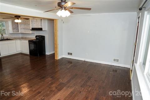 5084 Circle Dr, Conover, NC 28613 photo 6
