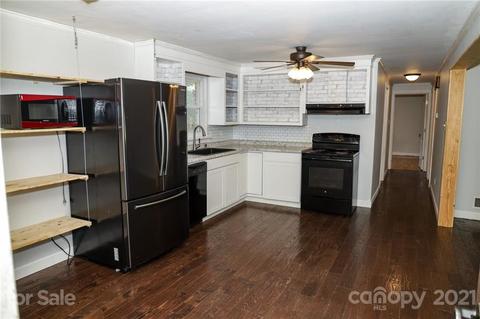5084 Circle Dr, Conover, NC 28613 photo 10
