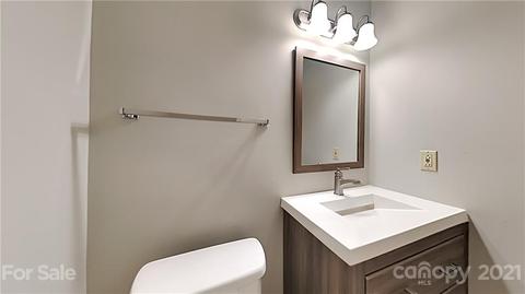 1606 Willowbrook Dr, Fort Mill, SC 29708 photo 5