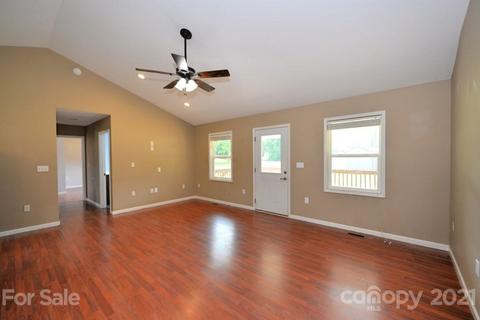 10 Parris Branch Rd, Sylva, NC 28779 photo 6