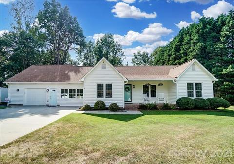 2375 Whitley Rd, Fort Mill, SC 29708 photo 1