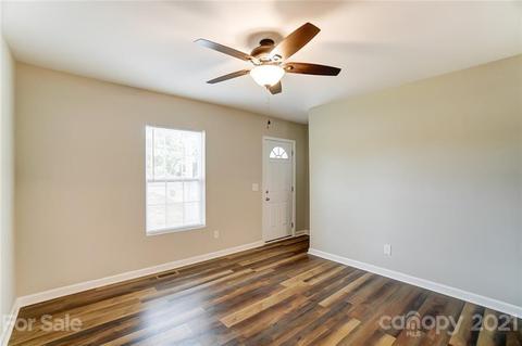 503 Mauney Rd, Stanley, NC 28164 photo 6