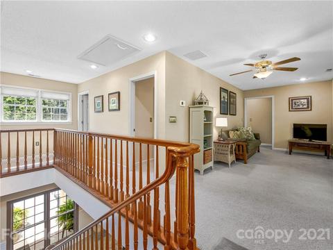 5 Walnut Ln, Fletcher, NC 28732 photo 22