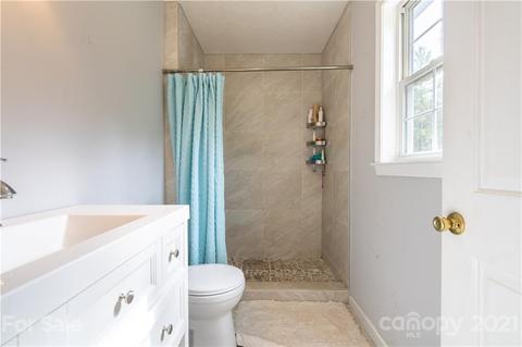 1302 Trinity Pl, Granite Falls, NC 28630 photo 12