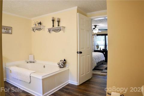 110 Ryan Cove Rd, Fletcher, NC 28732 photo 16