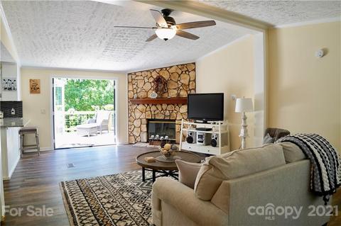110 Ryan Cove Rd, Fletcher, NC 28732 photo 4