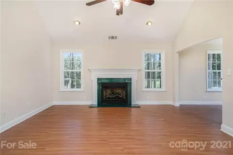 312 Durham Rd, Stanley, NC 28164 photo 6