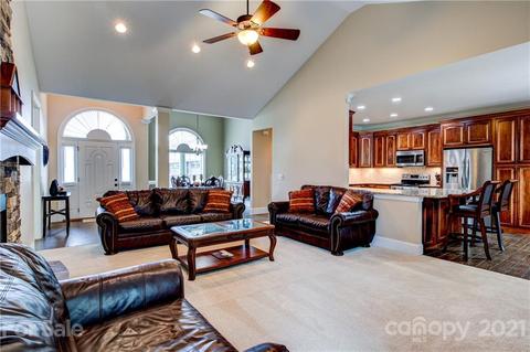 1910 Scuffle Hill Dr, Monroe, NC 28110 photo 8