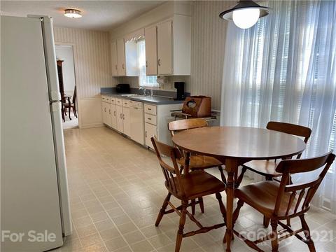 1409 Crescent St, Monroe, NC 28112 photo 9