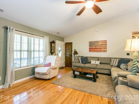 45 Kelly Fields Dr, Alexander, NC 28701 photo 10