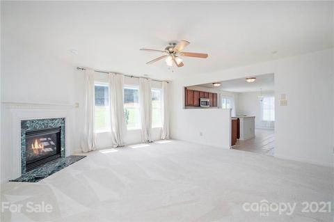 672 Shellbark Dr, Concord, NC 28025 photo 9