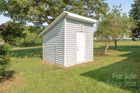 141 Allen Rd, Harmony, NC 28634 photo 20