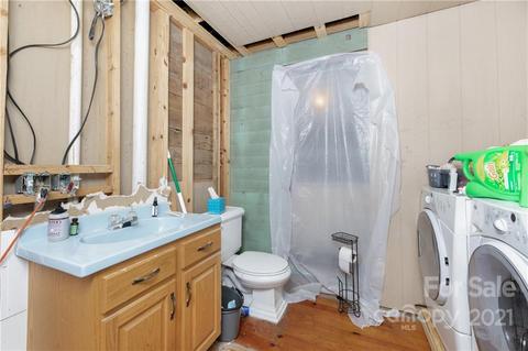 141 Allen Rd, Harmony, NC 28634 photo 32