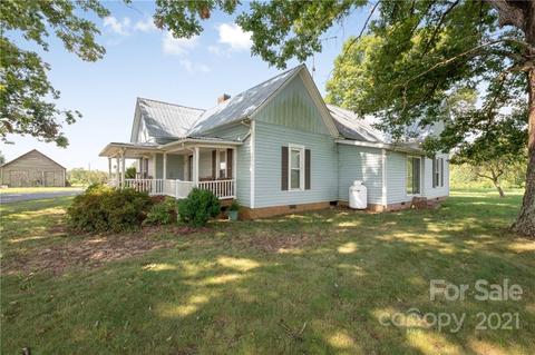 141 Allen Rd, Harmony, NC 28634 photo 2