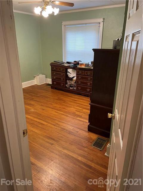 211 E Boyd St, Maiden, NC 28650 photo 5