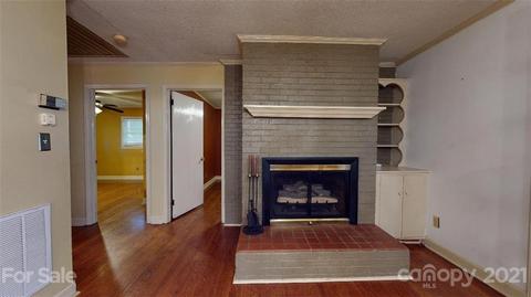 176 Waycaster Rd, Marion, NC 28752 photo 11