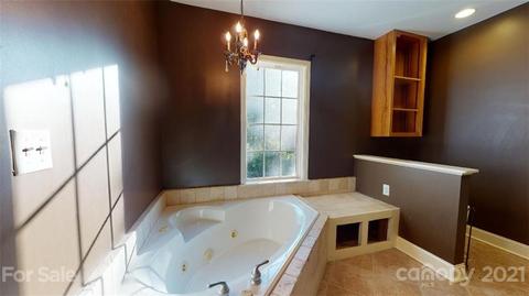 176 Waycaster Rd, Marion, NC 28752 photo 28