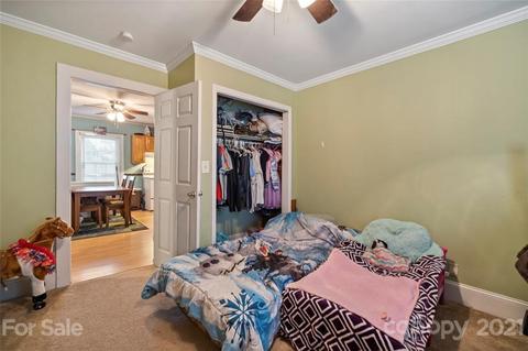 404 High St, Lowell, NC 28098 photo 18