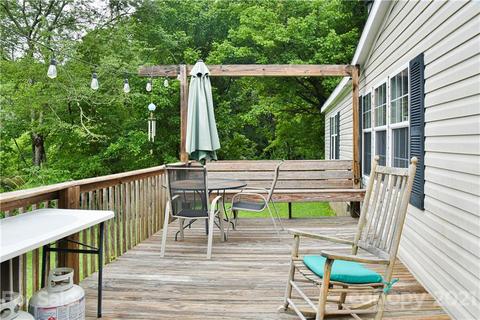 111 Persimmon Ln, Marshall, NC 28753 photo 7