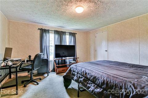 111 Persimmon Ln, Marshall, NC 28753 photo 24