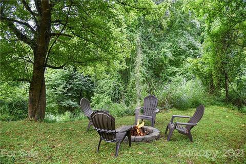 111 Persimmon Ln, Marshall, NC 28753 photo 5