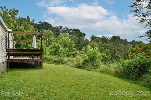 111 Persimmon Ln, Marshall, NC 28753 photo 4