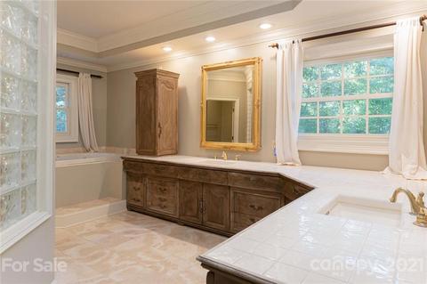 121 Greenleaf Dr, Flat Rock, NC 28731 photo 17
