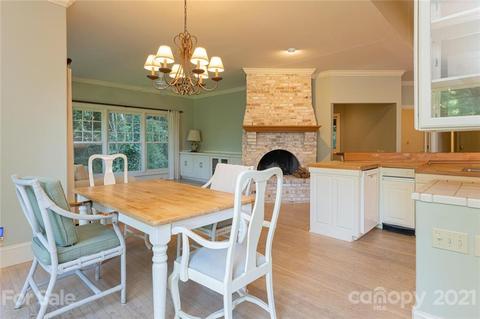 121 Greenleaf Dr, Flat Rock, NC 28731 photo 12