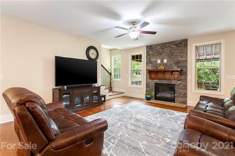 2522 Walker Rd, Matthews, NC 28105 photo 9