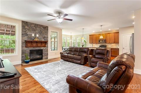 2522 Walker Rd, Matthews, NC 28105 photo 10
