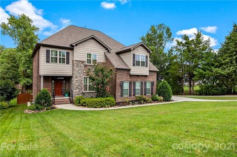 2522 Walker Rd, Matthews, NC 28105 photo 2