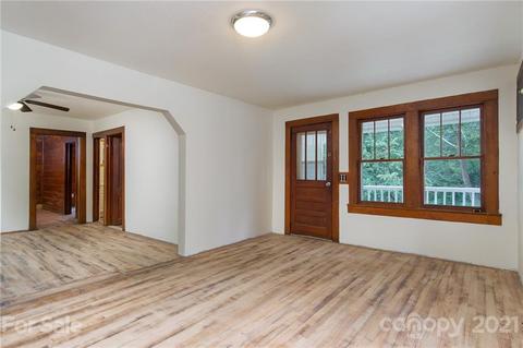 77 Buds Dr, Clyde, NC 28721 photo 11