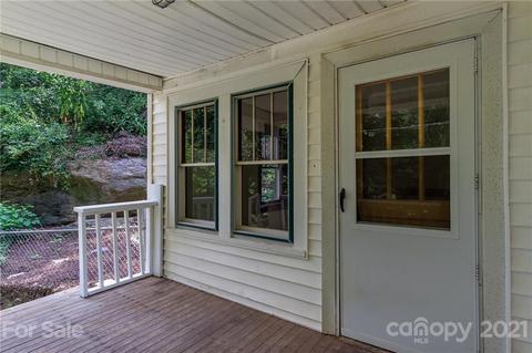 77 Buds Dr, Clyde, NC 28721 photo 10