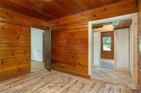 77 Buds Dr, Clyde, NC 28721 photo 25