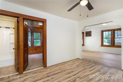 77 Buds Dr, Clyde, NC 28721 photo 16