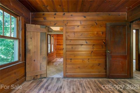 77 Buds Dr, Clyde, NC 28721 photo 24