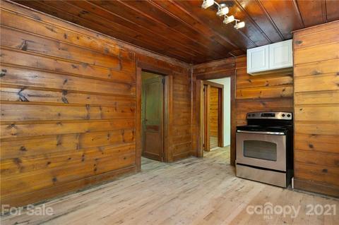 77 Buds Dr, Clyde, NC 28721 photo 19