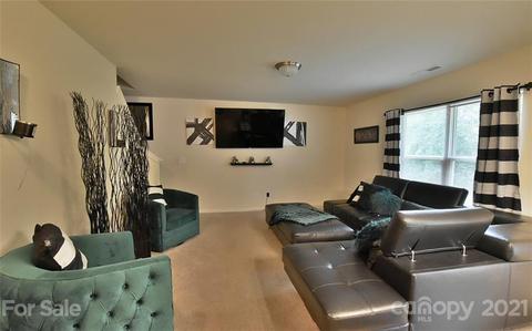 2066 E Park Dr, Lancaster, SC 29720 photo 3
