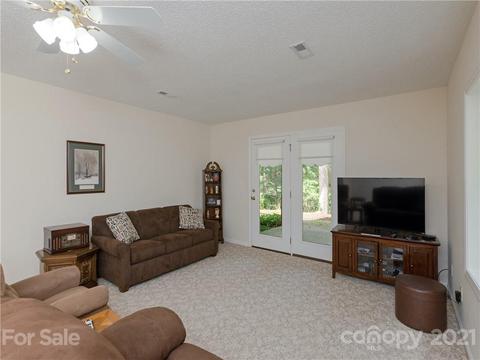 5 Wallington Ct, Flat Rock, NC 28731 photo 37